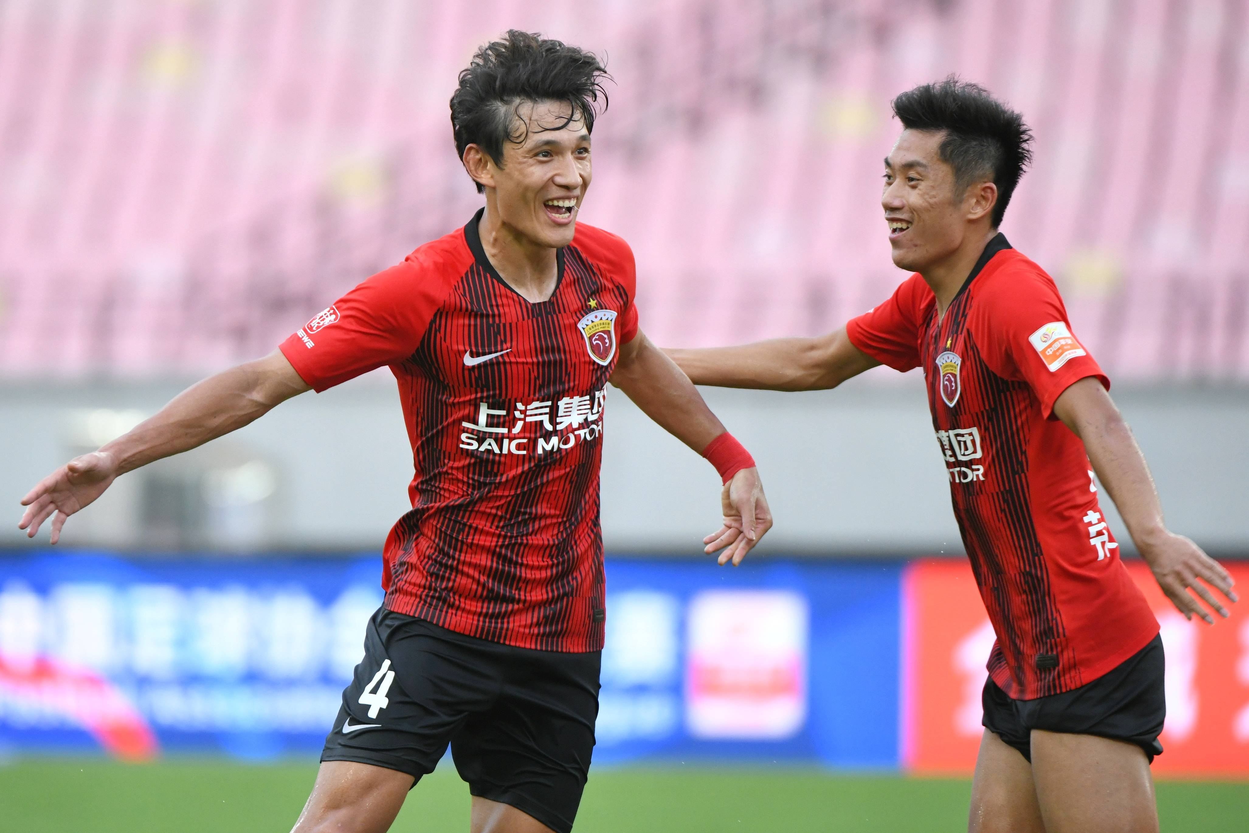 上海上港对广州恒大在亚冠比赛中再见