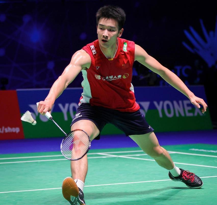 斯洛伐克队实力抢眼,成功跻身八强 斯洛伐克队实力抢眼,成功跻身八强